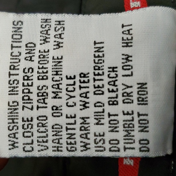 KEMPER Black Insulated Waterproof Snow Pants KIDS SIZE: 8 - Picture 8 of 9